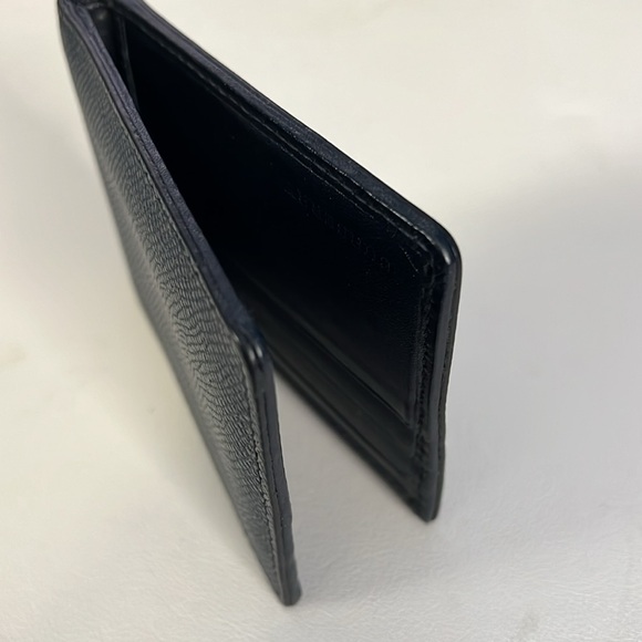 Authentic Burberry Leather Wallet - Picture 9 of 11